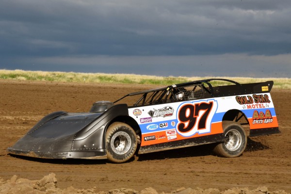 2021 A 97 DAN HENRIKSON 529B.jpg