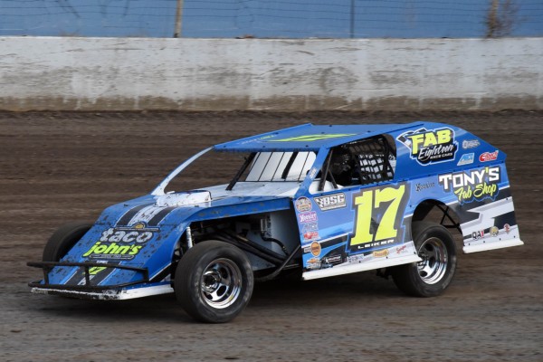 2021 MW 17 TROY LEIKER 514A.jpg