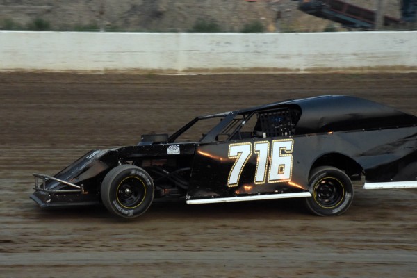 2021 M 716 MIKE DIMOND 730A.jpg
