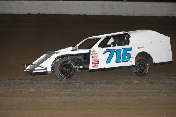 2021 M 716 MIKE DIMOND 910A.jpg