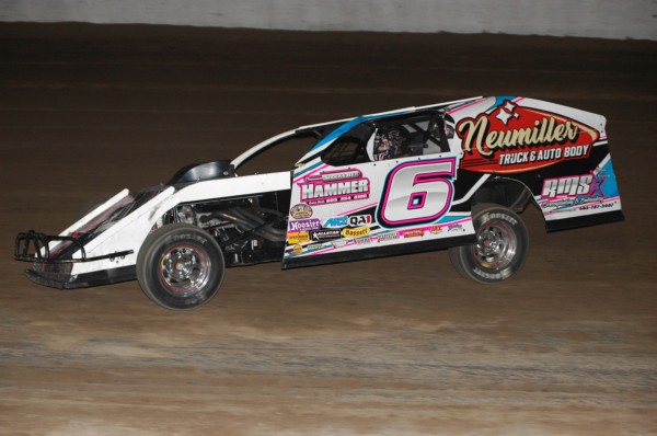 2021 M 6 JAMIE NEUMILLER 911.jpg