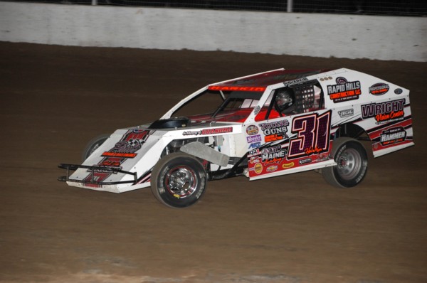 2021 MW 31 KYLE HARKIN 911A.jpg