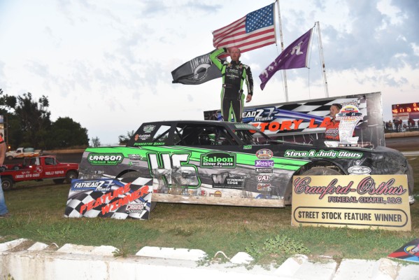 2021 XX WINNER-JONNY CARTER 725A.jpg