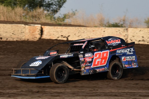 2021 MW 28 TOMMY NICHOLS 725.jpg