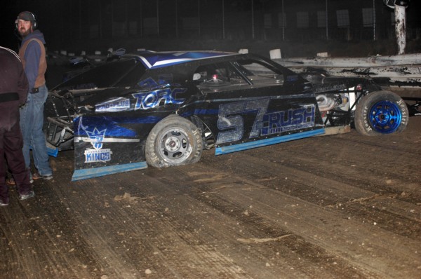 2021 X MW MELEE ON FRONT STRETCH 93B.jpg