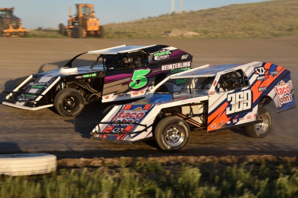 2021 X M FRISKE VS TAYLOR 612.jpg