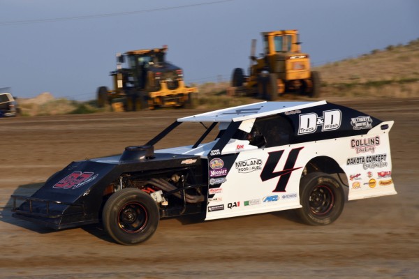 2021 MW 4 DARIN HAUFF 717C.jpg