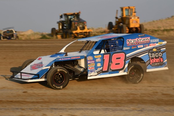 2021 MW 18 TONY LEIKER 717A.jpg