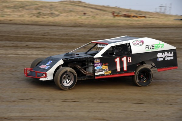 2021 MW 11 KELLY SUTHERLAND 87A.jpg