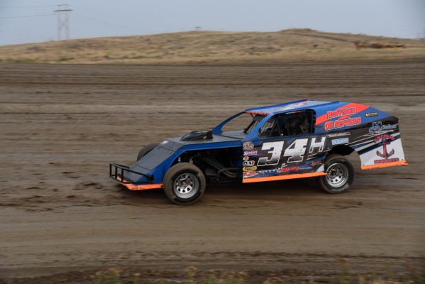 2021 MW 34 ROB HOFFMAN 87A.jpg