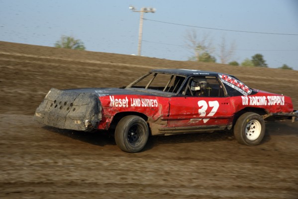 2021 B 37 ERIK BUSCHE 724A.jpg
