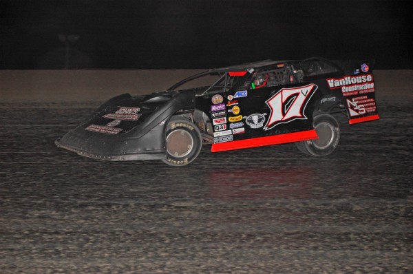 2021 A 17 DEVEN VANHOUSE 924.jpg