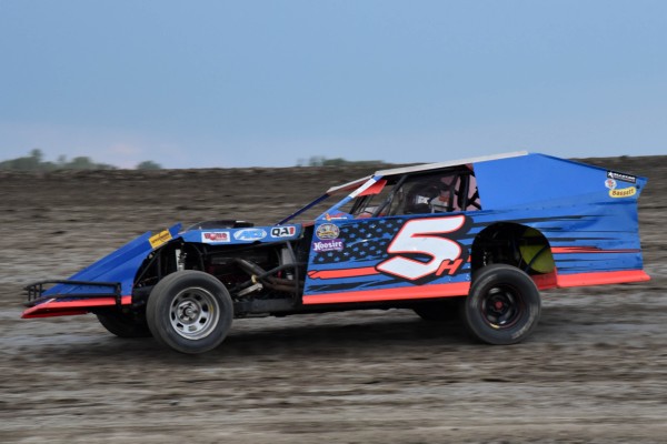 2021 M 5 JIM HANLEY 73A.jpg