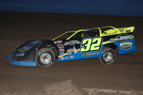 2022 A 32 PAT WEISGRAM 610B.jpg