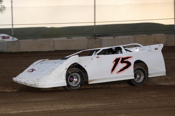 2022 A 15 JAMES SIRES 528.jpg