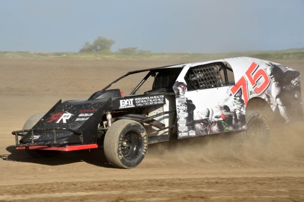2022 M 75 TOM NOLAN 528A.jpg