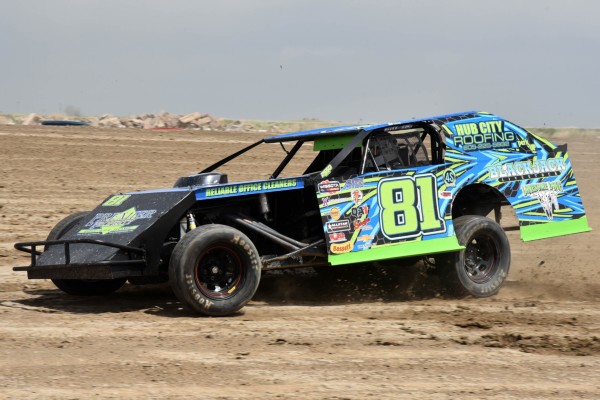 2022 M 81 DAMON HOFTIEZER 57A.jpg