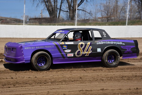2022 B 84 MIKE HUGHES 51B.jpg
