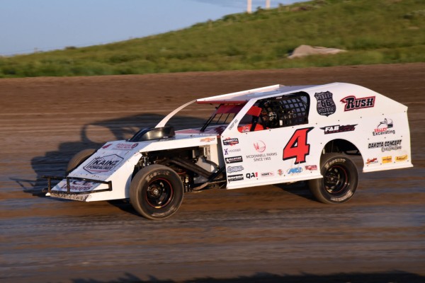 2022 MW 4 DARIN HAUFF 618A.jpg