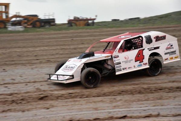 2022 MW 4 DARIN HAUFF 64.jpg