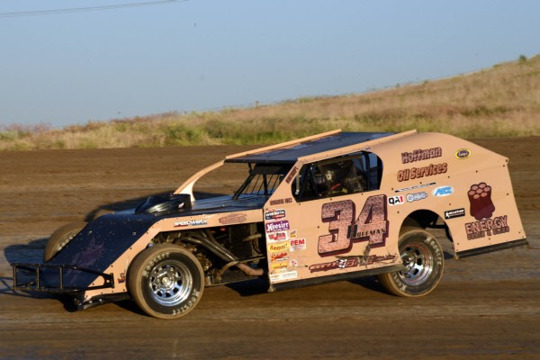 2022 MW 34 ROB HOFFMAN 716A.jpg