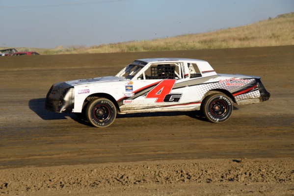 2022 B 4 DINO GRONNING 716A.jpg
