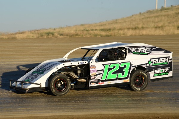 2022 MW 123 TRENT JONES 87B.jpg