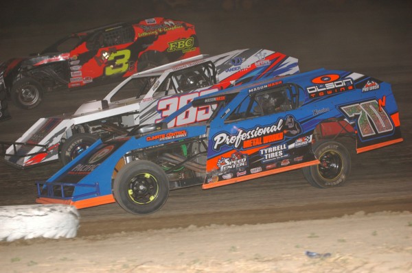 2022 X M THREE CARS ONE LANE 87.jpg