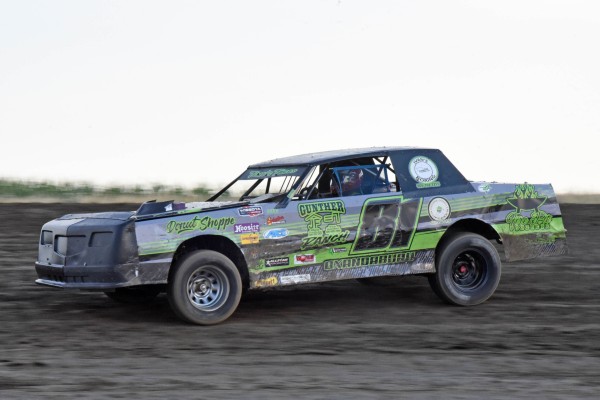 2022 ST 81 TRAVIS OXANDABURU 812A.jpg