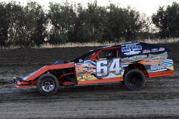 2022 MW 64 JEFF RAWSTERN 812A.jpg