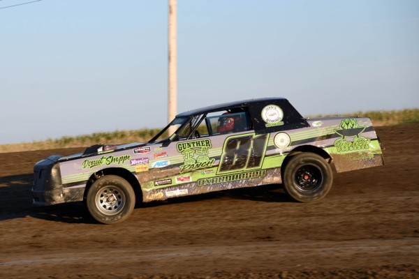 2022 ST 81 TRAVIS OXANDABURU 813A.jpg