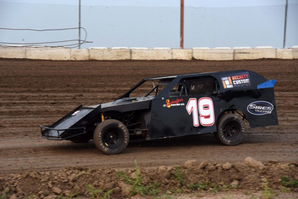 2023 M4 19 VINCE COMER 715A.jpg
