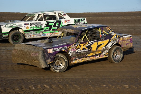 2023 ST 17 CHRIS GONSKA 826A.jpg