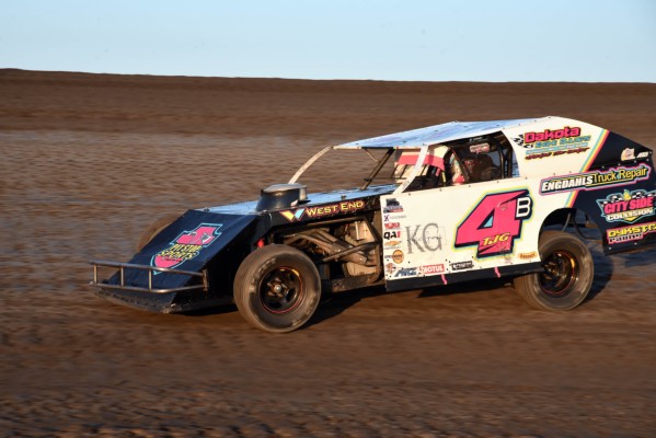 2023 MW 4 ARIN BEYER 826B.jpg