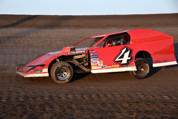 2023 MW 4 NICK PERRY 826A.jpg