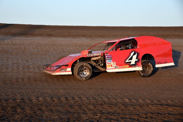2023 MW 4 NICK PERRY 826B.jpg
