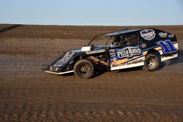 2023 MW 11 KYLE SCHELL 826A.jpg
