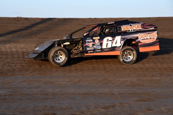 2023 MW 64 JEFF RAWSTERN 825.jpg