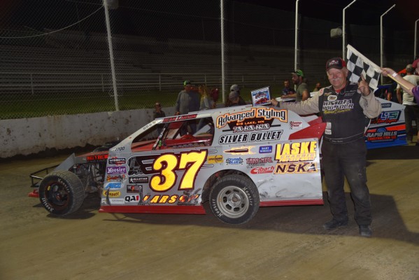 2023 XX WINNER DEAN LARSON 714A.jpg