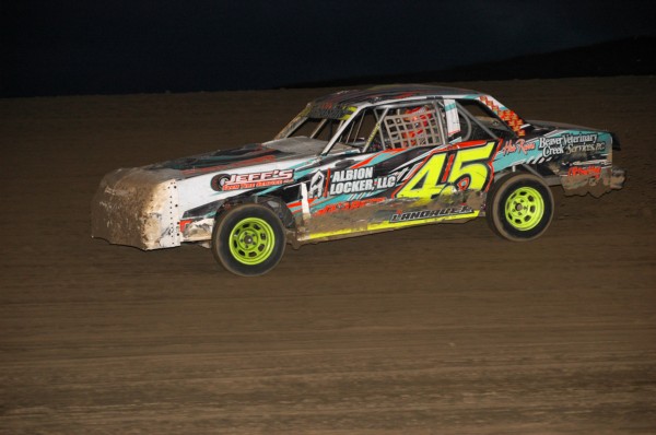 2023 B 45 TRAVIS LANDAUER 93.jpg