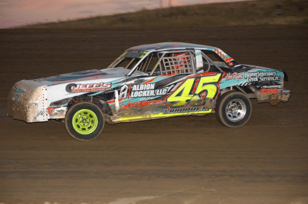 2023 B 45 TRAVIS LANDAUER 92A.jpg
