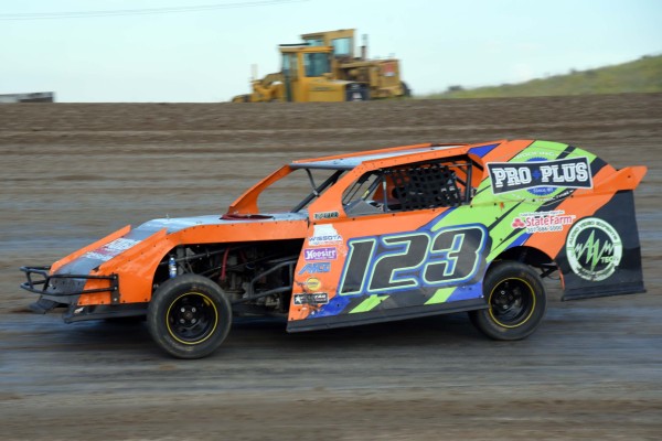2023 M4 123 JASON SIKKENGA 71.jpg