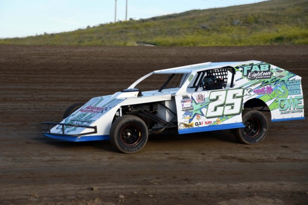 2023 MW 25 KOLBY WEIGHT 71.jpg