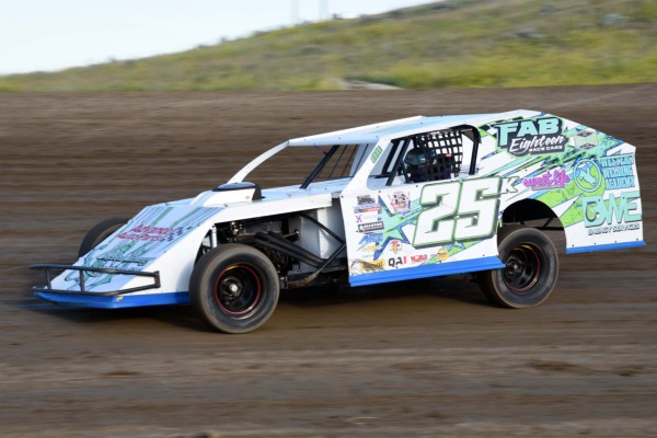 2023 MW 25 KOLBY WEIGHT 71B.jpg