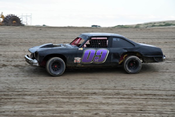 2023 B 09 RUSS BROWN 819A.jpg