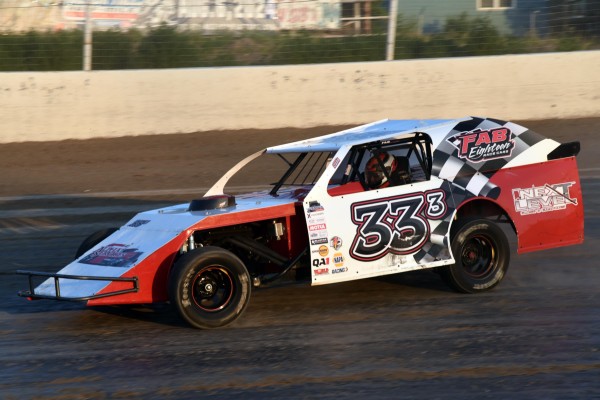 2024 MW 33 TRAVIS LONG 75B.jpg
