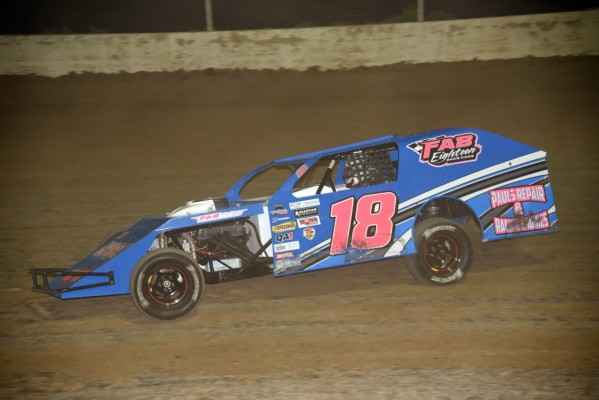 2024 MW 18 TONY LEIKER 823A.jpg