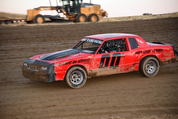 2024 B 00 TRACY KONST 830.jpg