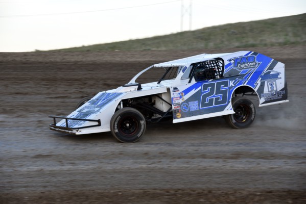 2024 MW 25 KOLBY WEIGHT 68B.jpg