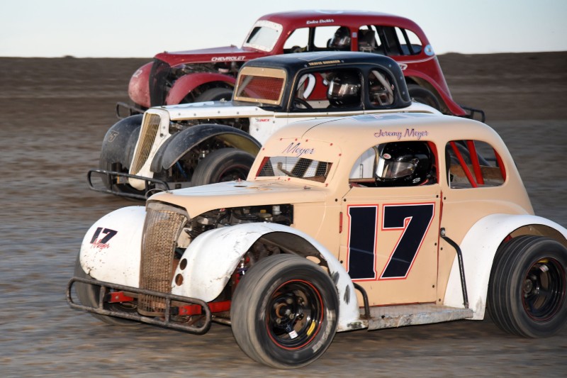2024 X L THREE WIDE 920.jpg
